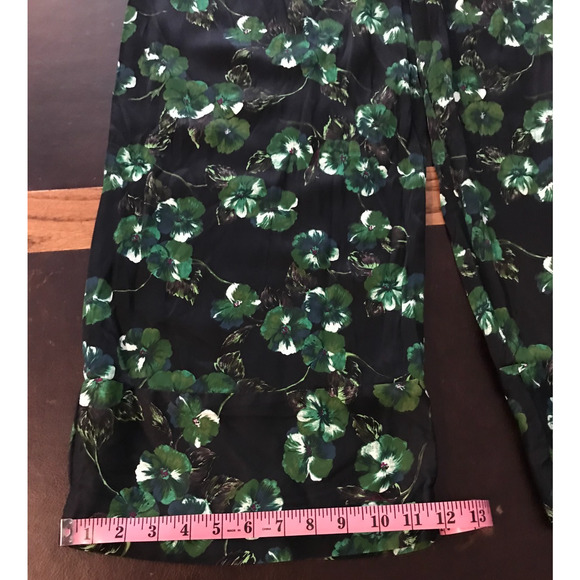 Anthropologie Elevenses Navy and Kelly Green Floral Flare Pants - Size 4 - Picture 8 of 13